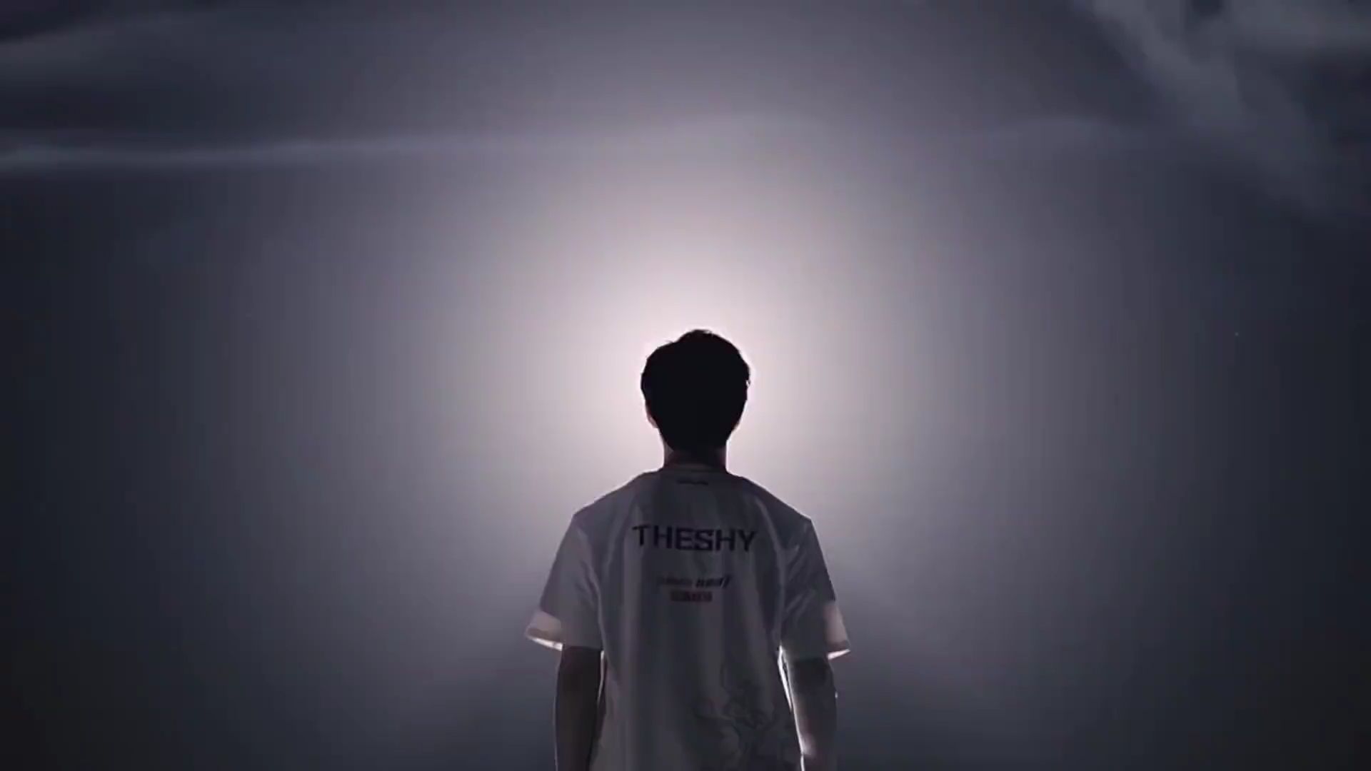 此前效力于 此前效力于